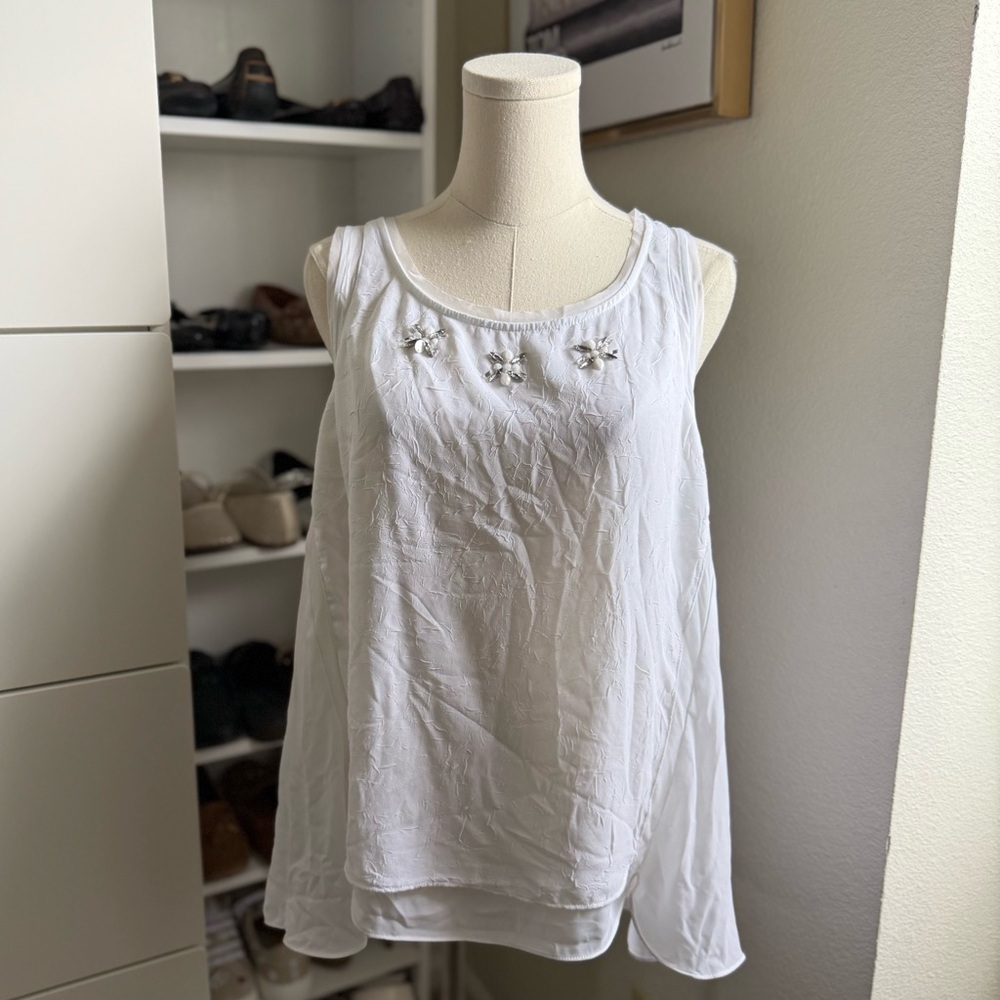 Simply Vera Vera Wang White Embellished Elegant Relaxed Fit Tank Top Size Medium
